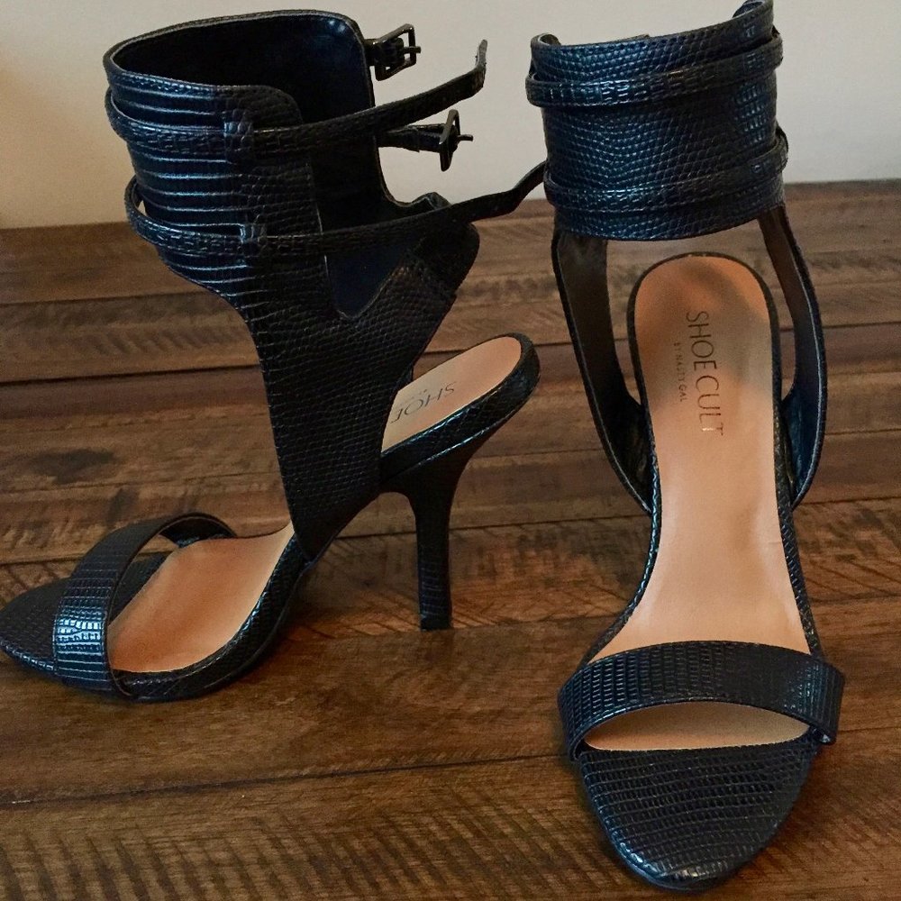 Shoe Cult by Nasty Gal Captive Gladiator Heel